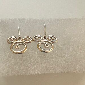 Disney 925 Sterling outline swirl mouse earrings EAR-R8044